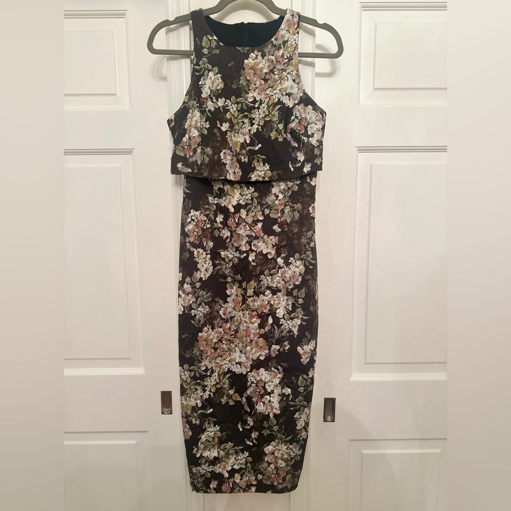 ASOS size 4 sleeveless midi floral dress